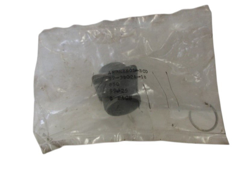AMPHENOL 97-3102A18 FLANGE MOUNT PLUG NSMP