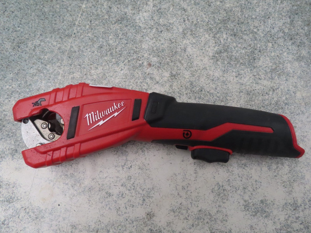 Mikwaukee M12 Lithium-Ion Cordless Copper Tubing Cutter (Tool-Only) 2471-20