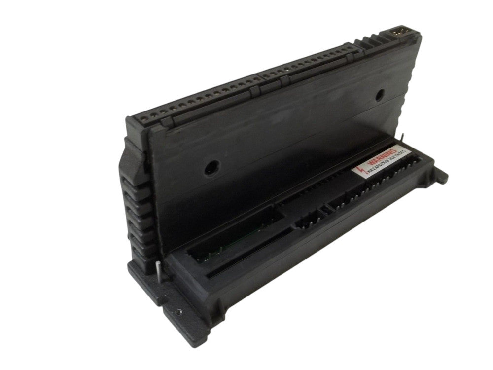 GE FANUC IC660TSA100L TERM. ASM. ANALOG AC 4 INPUT/2 OUTPUT UNMP