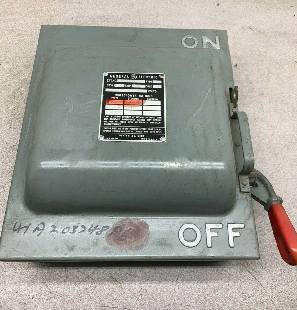 NEW NO BOX GENERAL ELECTRIC 2 POLE 60AMP 600V. DISCONNECT SWITCH TC36262