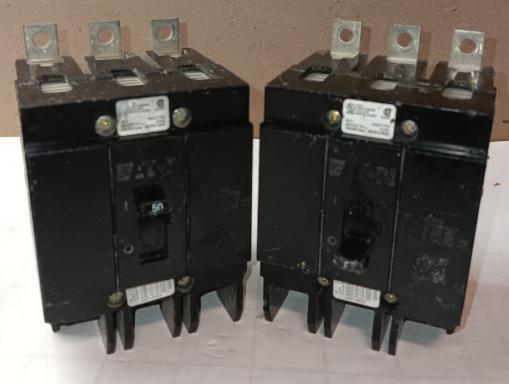 LOT OF 2) EATON GHB3050 BOLT-ON CIRCUIT BREAKER 50 AMP 3 POLE 480Y/277V *FLAWED