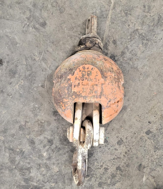 JOHNSON ORANGE OVERHAUL CRANE BALL, 85LBS, 3787, 5 TON