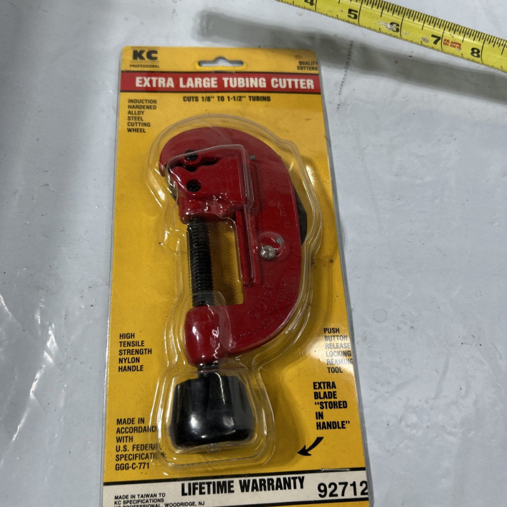 New Sealed KC PRO Pipe Cutter 1/8" - 1  1/2" Plumbing Tube Cutter 92712