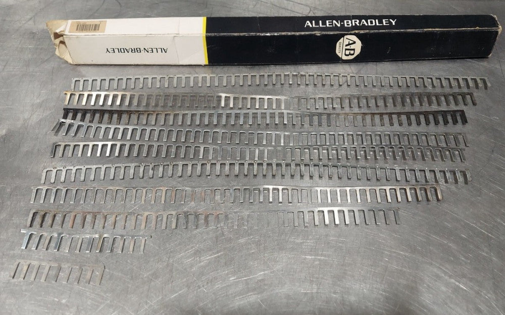 ALLEN BRADLEY  1492-N30 SER. A  POLE JUMPER Partial STRIPS.  See Pics For Sizes