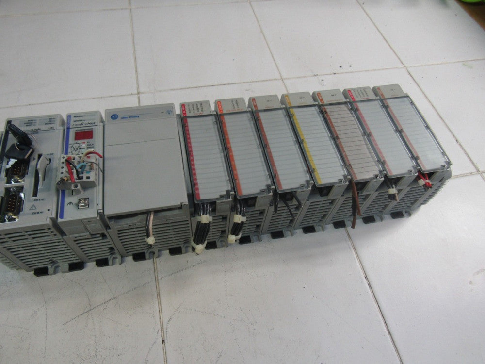 ALLEN BRADLEY COMPACTLOGIX SYSTEM, 1769-L31 ,2CH/4CH ANALOGS &THERMOCOUPLE