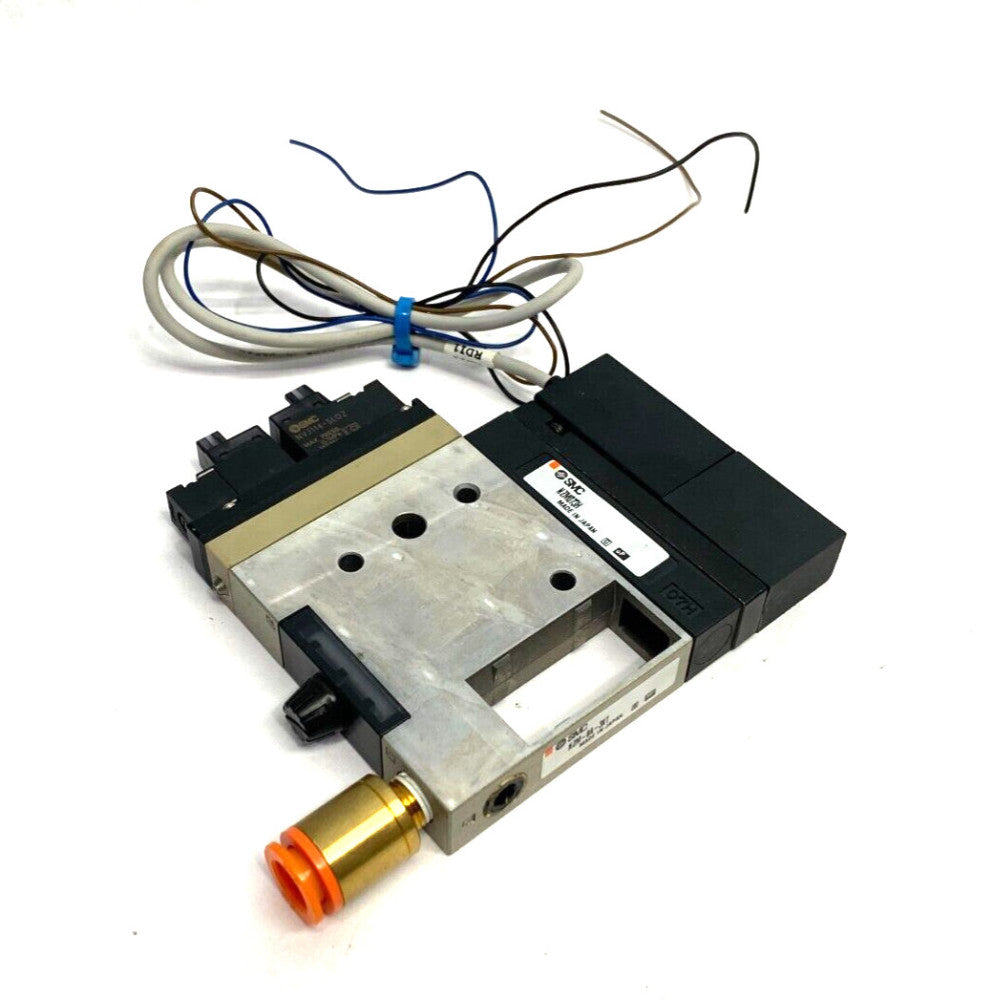 SMC NZM073H Vacuum Generator w/ ZSE1-00-55L Vacuum Switch