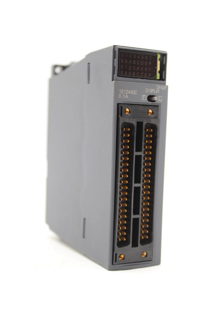 Mitsubishi QY42P Output Module (Missing Display Cover)