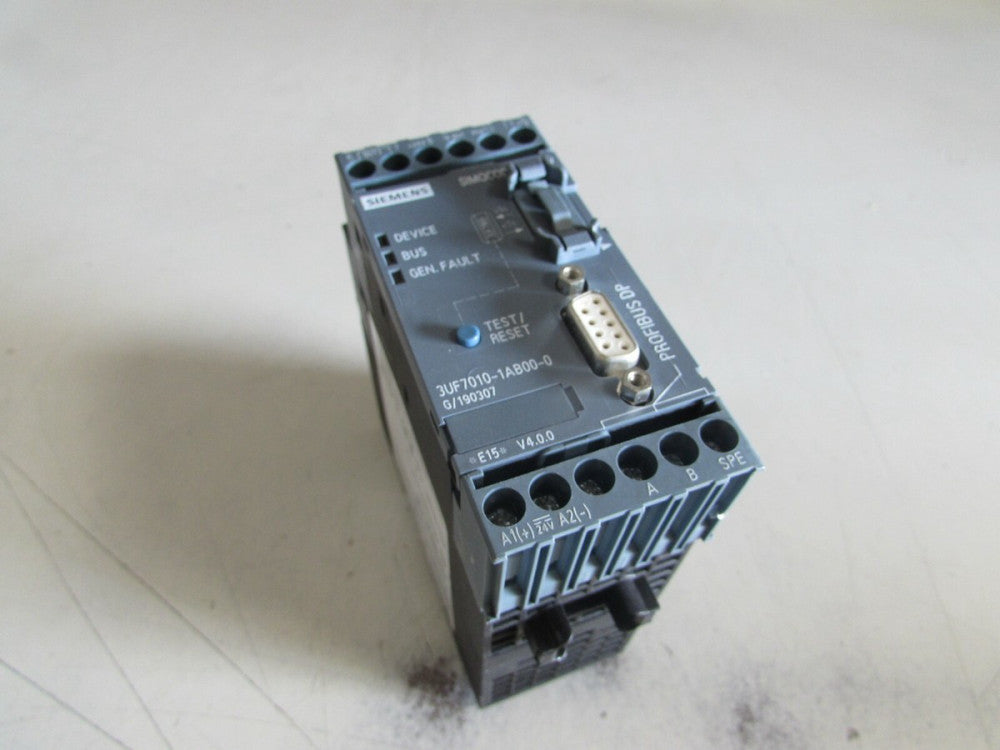 SIEMENS SIMOCODE PRO C BASIC UNIT 3UF7010-1AB00-0 XLNT TAKEOUT MAKE OFFER !!