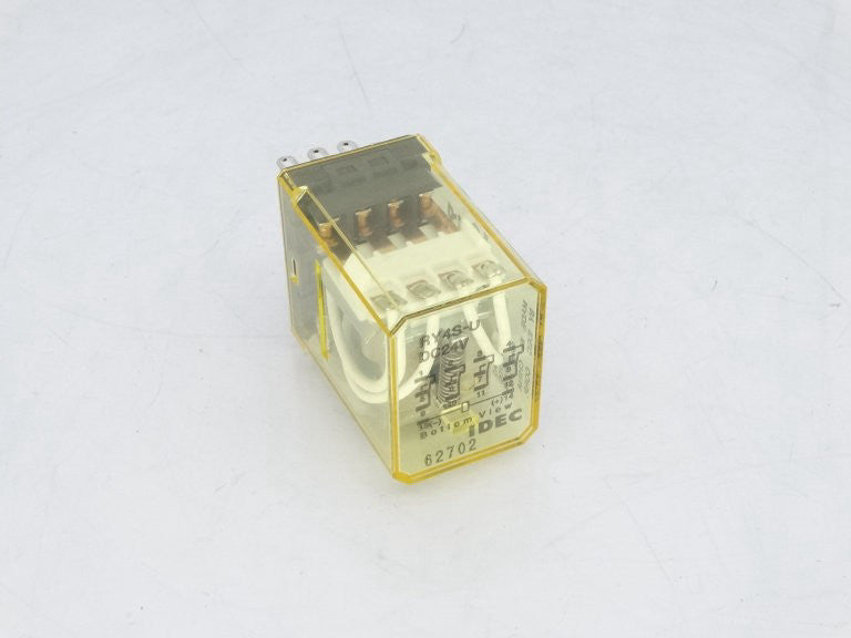 IDEC RY4S-UDC24V RELAY