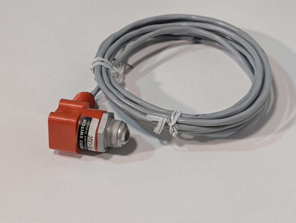 Micro Switch (Honeywell ) FE-LS1C Photoelectric Sensor, Through Hole Mount