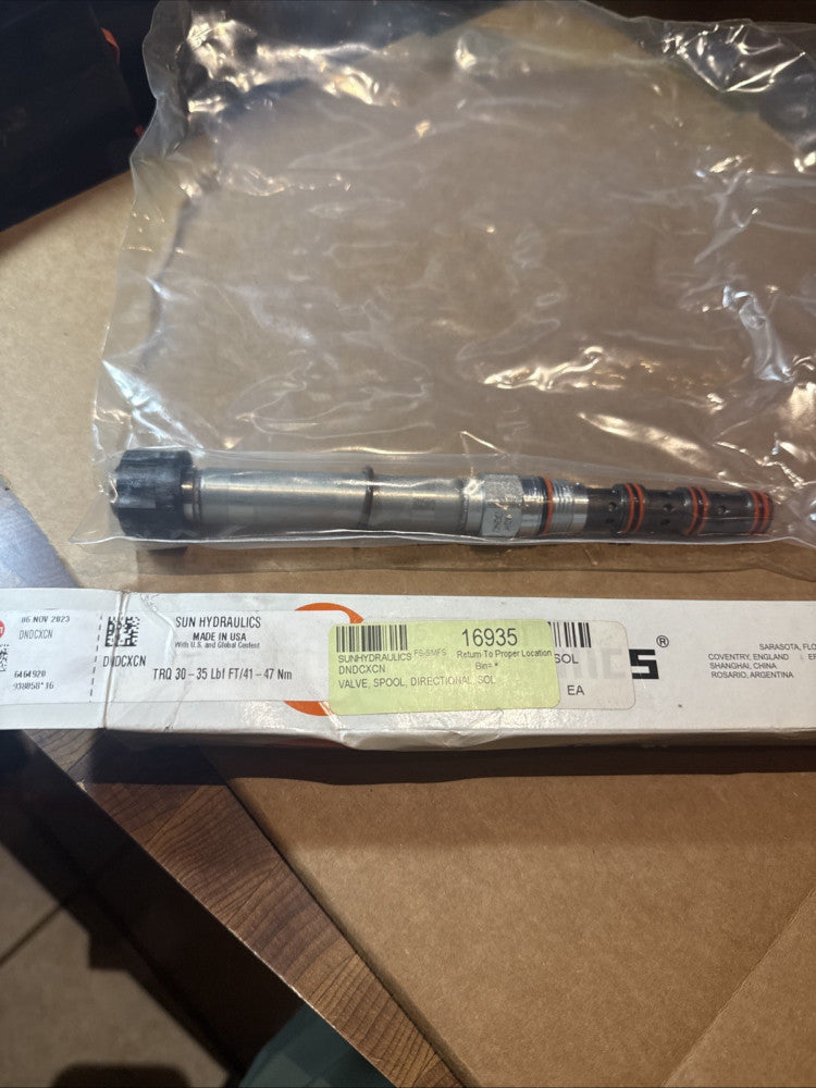 New In Box Sun Hydraulics DNDCXCN