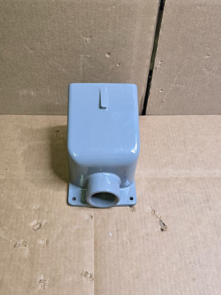 HUBBELL BB601W ANGLE BACK BOX FOR  60A PIN & SLEEVE RECEPTACLE, NEW! MAKE OFFER!