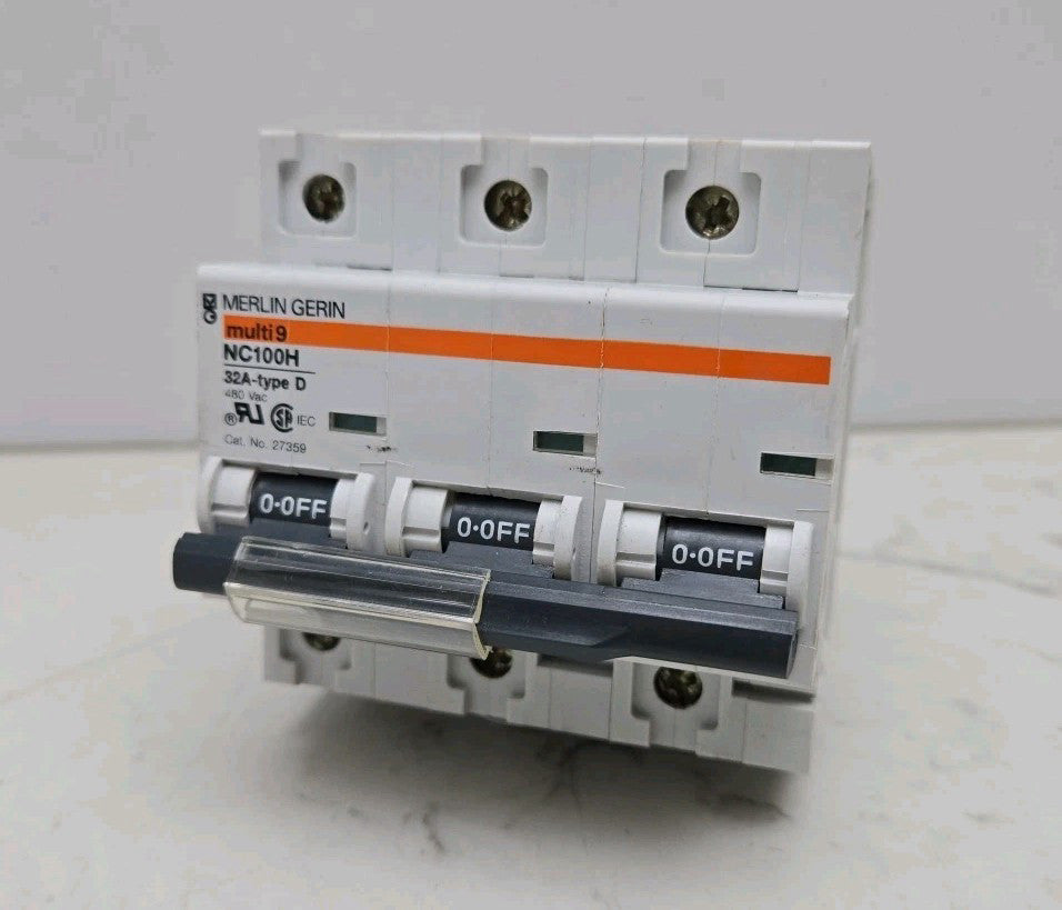 Merlin Gerin NC100H 32A Amp Type D Multi9 3P 3 Pole Circuit Breaker 27359 Used