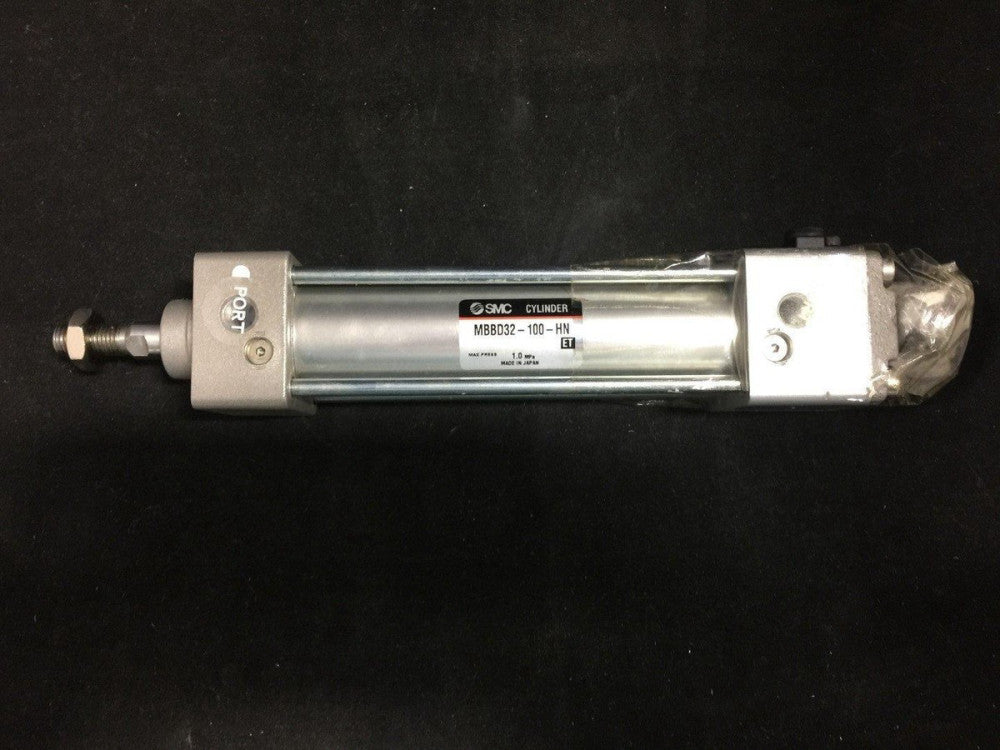 NEW SMC MBBD32-100-HN Air Cylinder Single Rod, Bore: 32mm Stroke: 100mm 