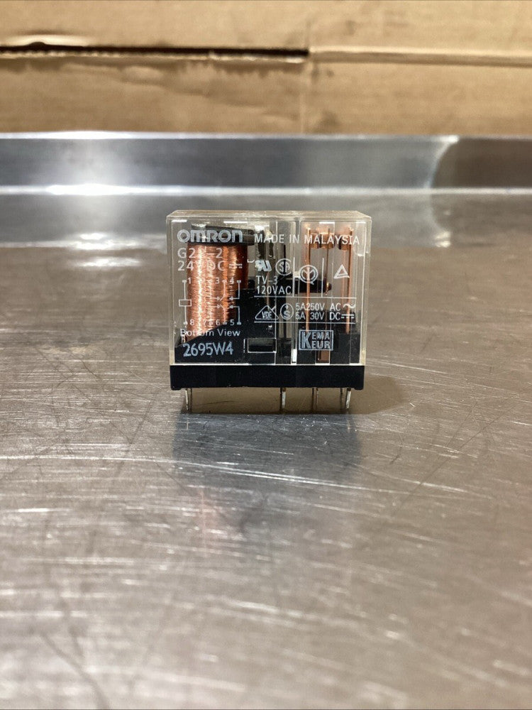 Omron G2R-2 2695W4 General Purpose Relay 24VDC, 5A 250V AC, 5A 30V DC, NOS