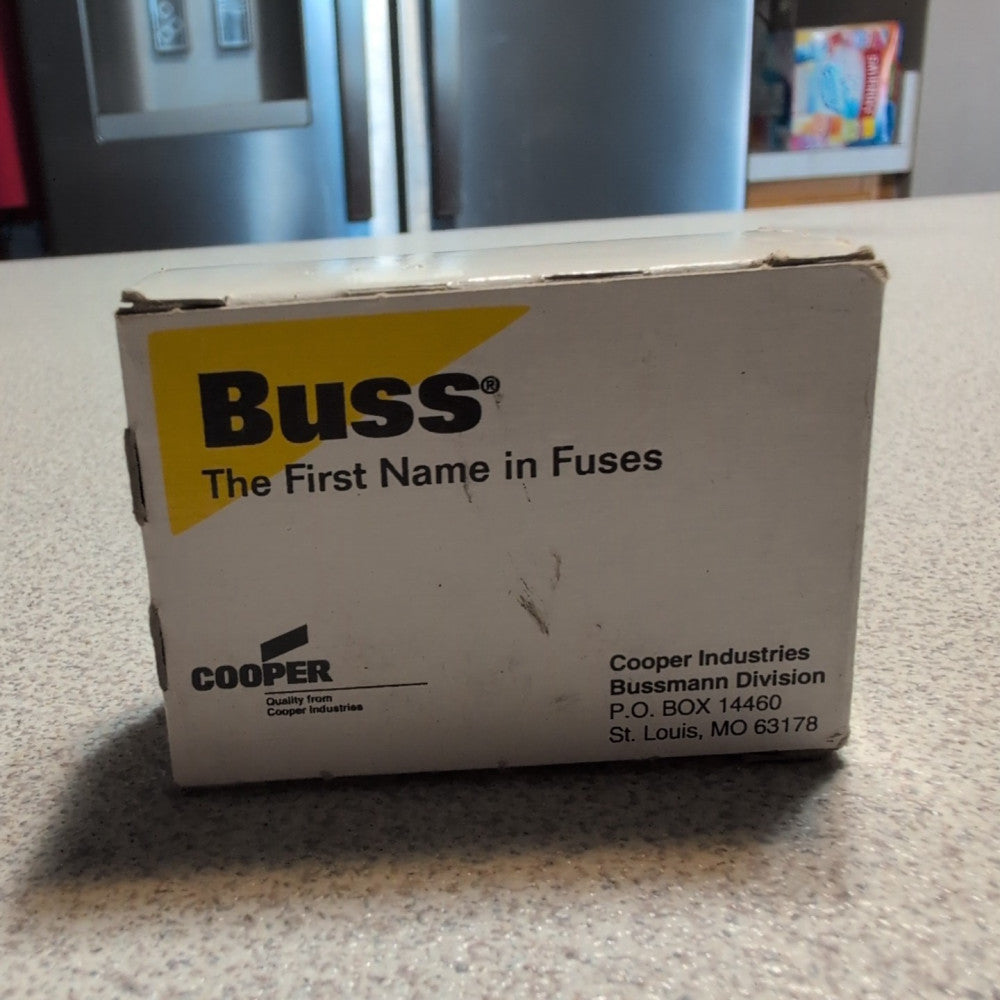 Cooper FRN-R-15  15Amp Fusetron Dual Element Time-Delay Fuse 250V (Box of 10)NEW
