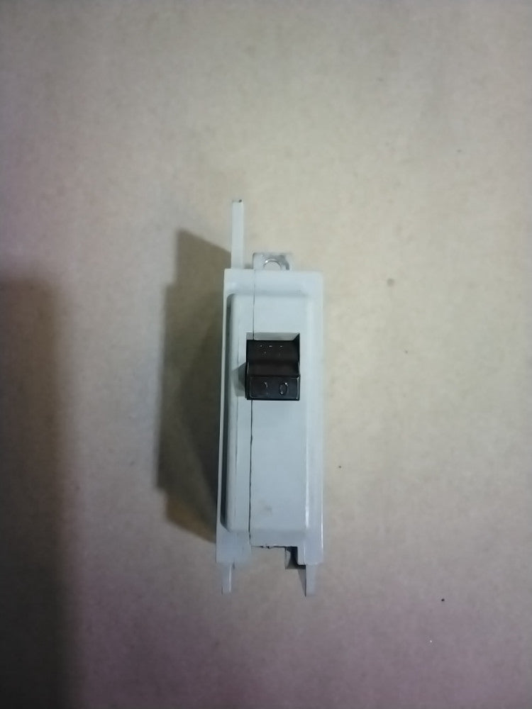 ITE HB1B020 20 Amp 1 Pole 120/240V Circuit Breaker