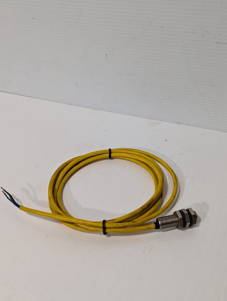 Allen-Bradley 871C-DT2NP12-U2 Inductive Sensor, Small (12mm) Barrel - Free Ship