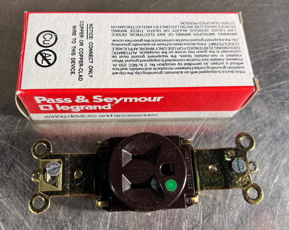 LEGRAND 9201-HG Nos Surplus Single Receptacle 15A, 125V