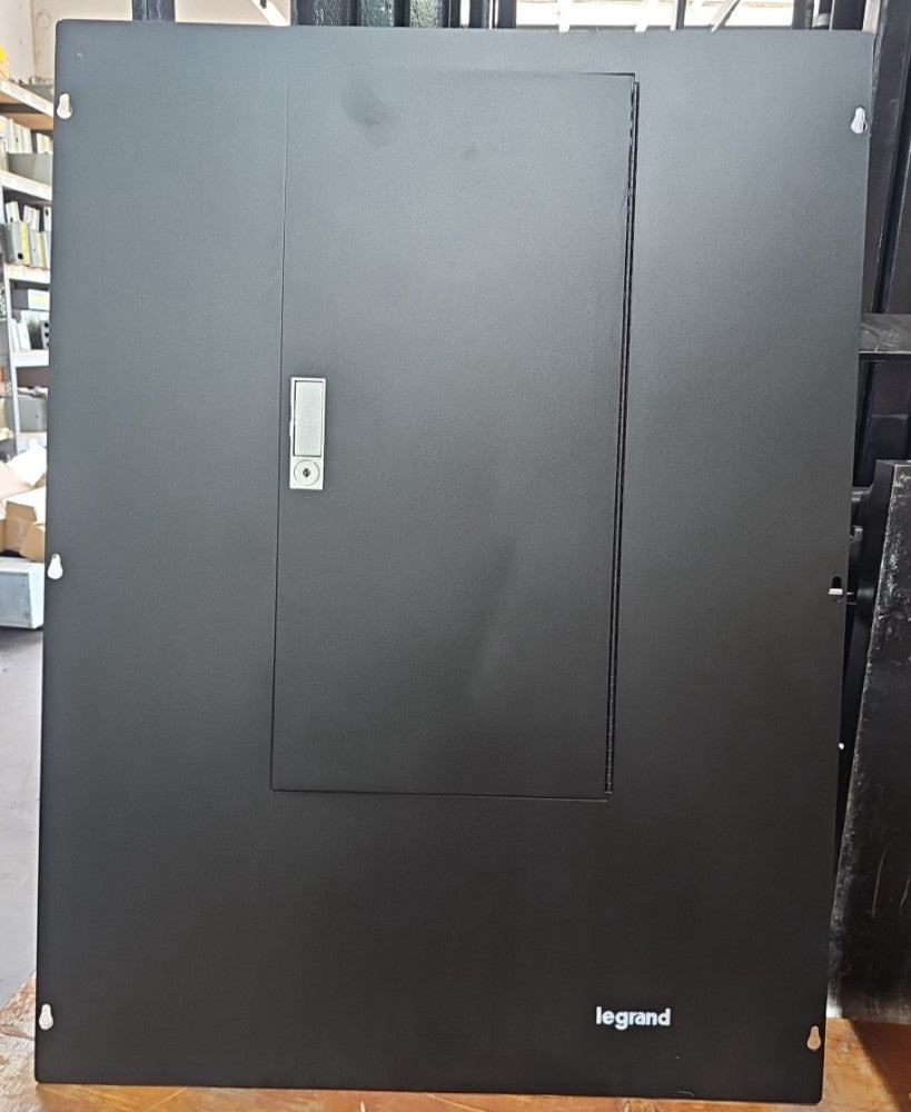 LEGRAND LCVR24S FRONT COVER 32 X 24