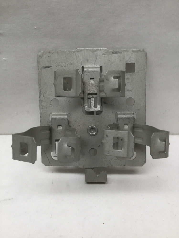 ERICO CADDY SBT18 Conduit Mounting Plate W/ 16M41 Snap Close Conduit Clamp 15PCS