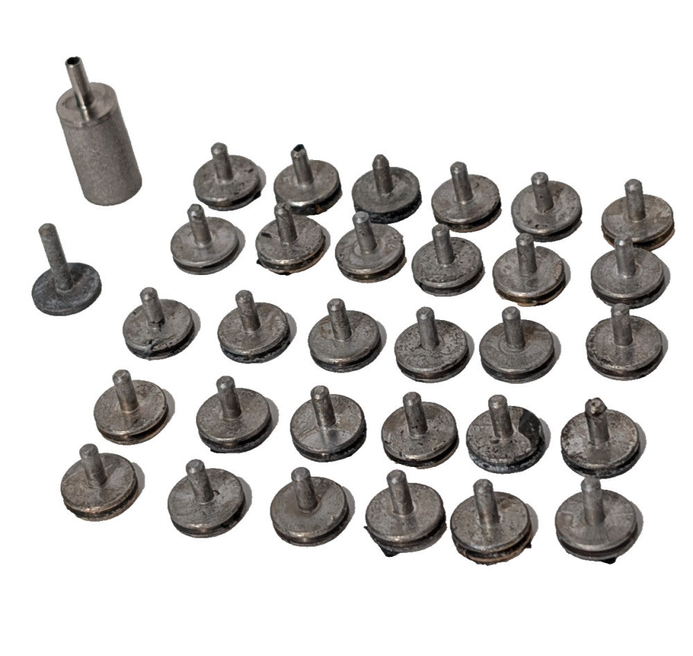 Lot of 32 Metal Sample SEM Specimen Stubs Electron Microscope Scan Accessories