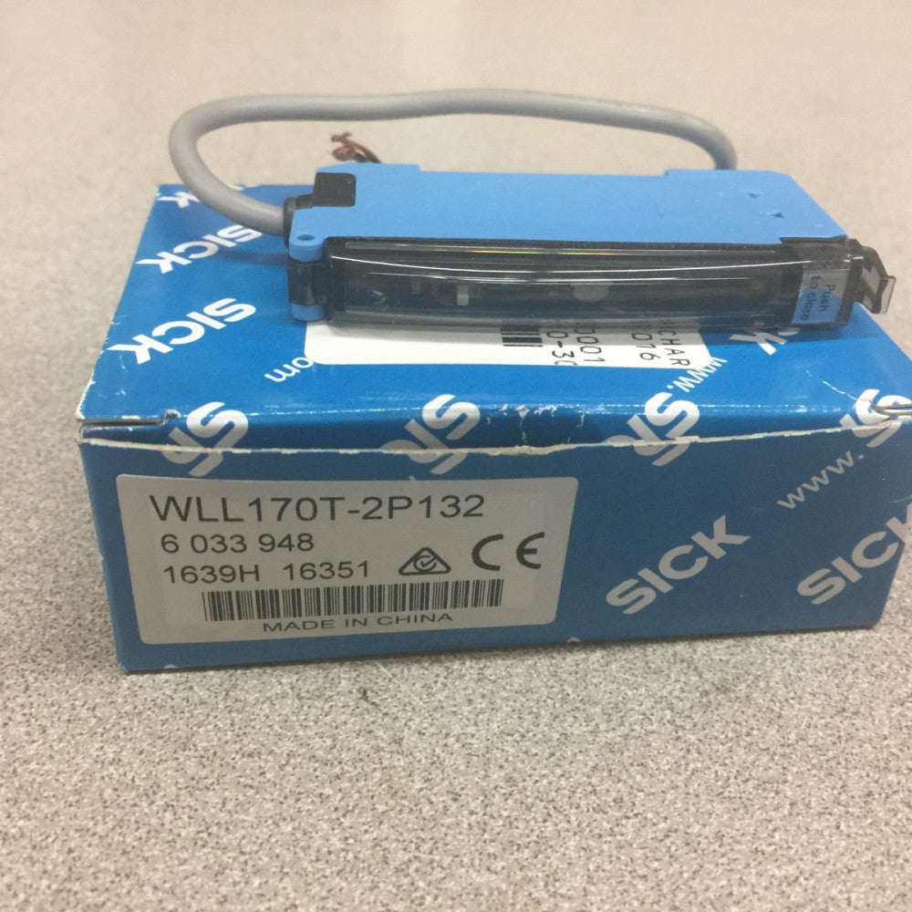 NEW IN BOX SICK SENSOR WLL170T-2P132  6 033 948