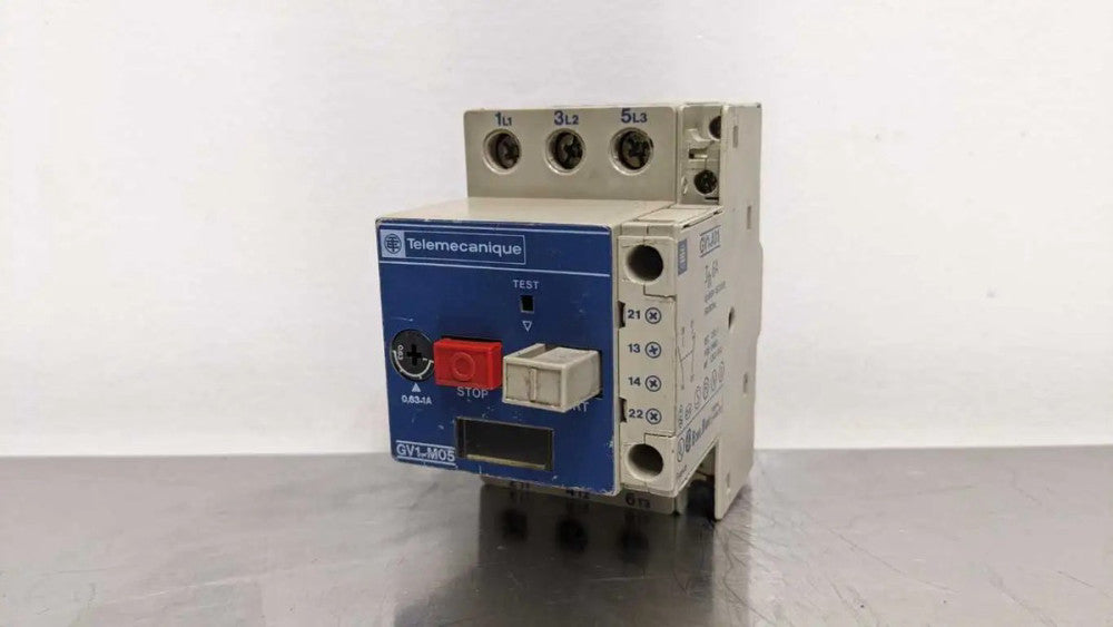 Telemecanique GV1-M05 Motor Protector Circuit Breaker 0.63-1A GV1-A01 Auxiliary