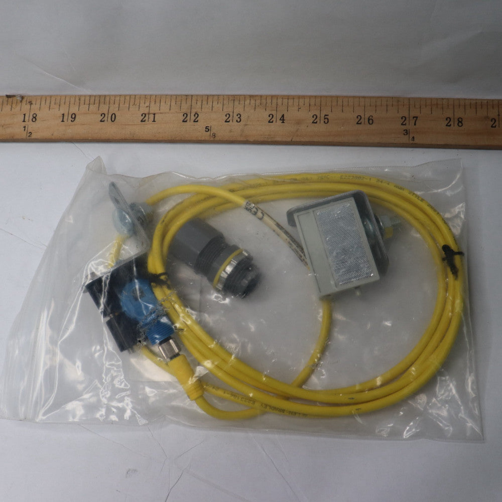 Honeywell ELF Retro-Refl Photoeye with Bracket 23342201 