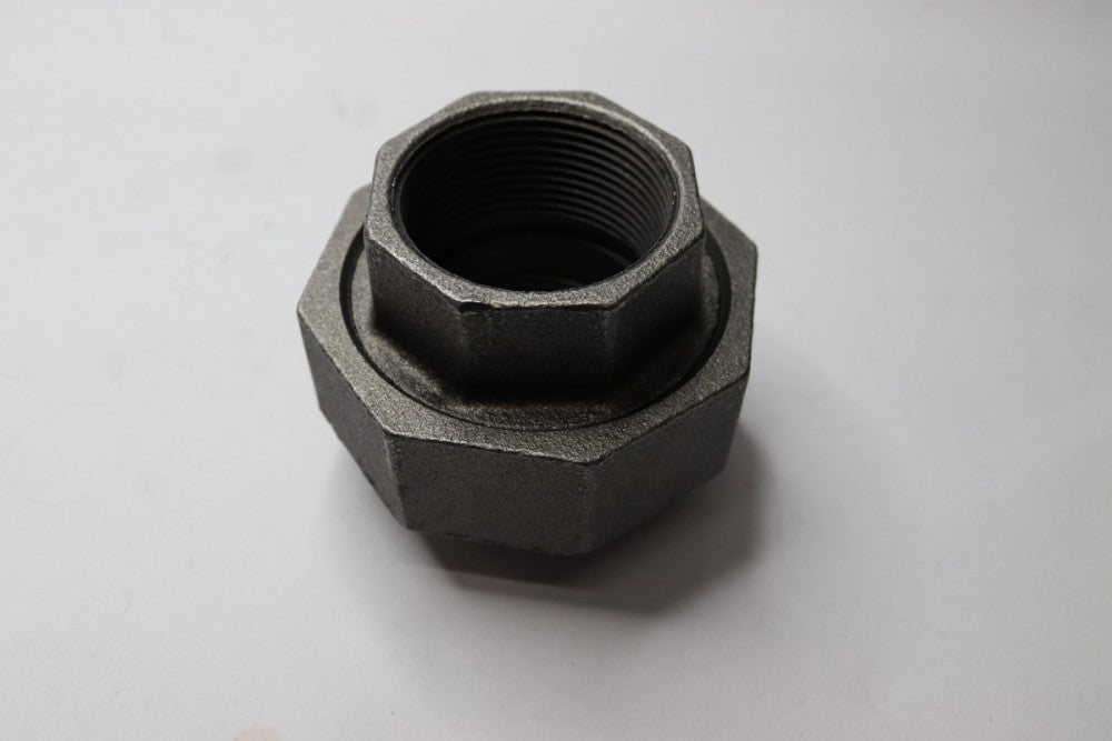 Malleable Iron Black Pipe Union Class 150 1-1/2"