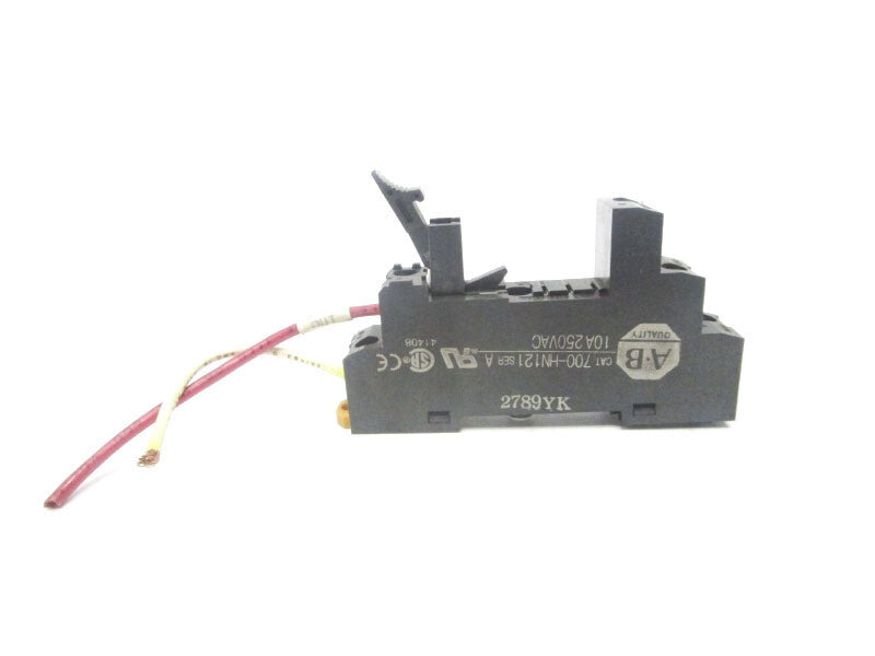 ALLEN BRADLEY 700-HN121 SER. A 250VAC 10A UNMP