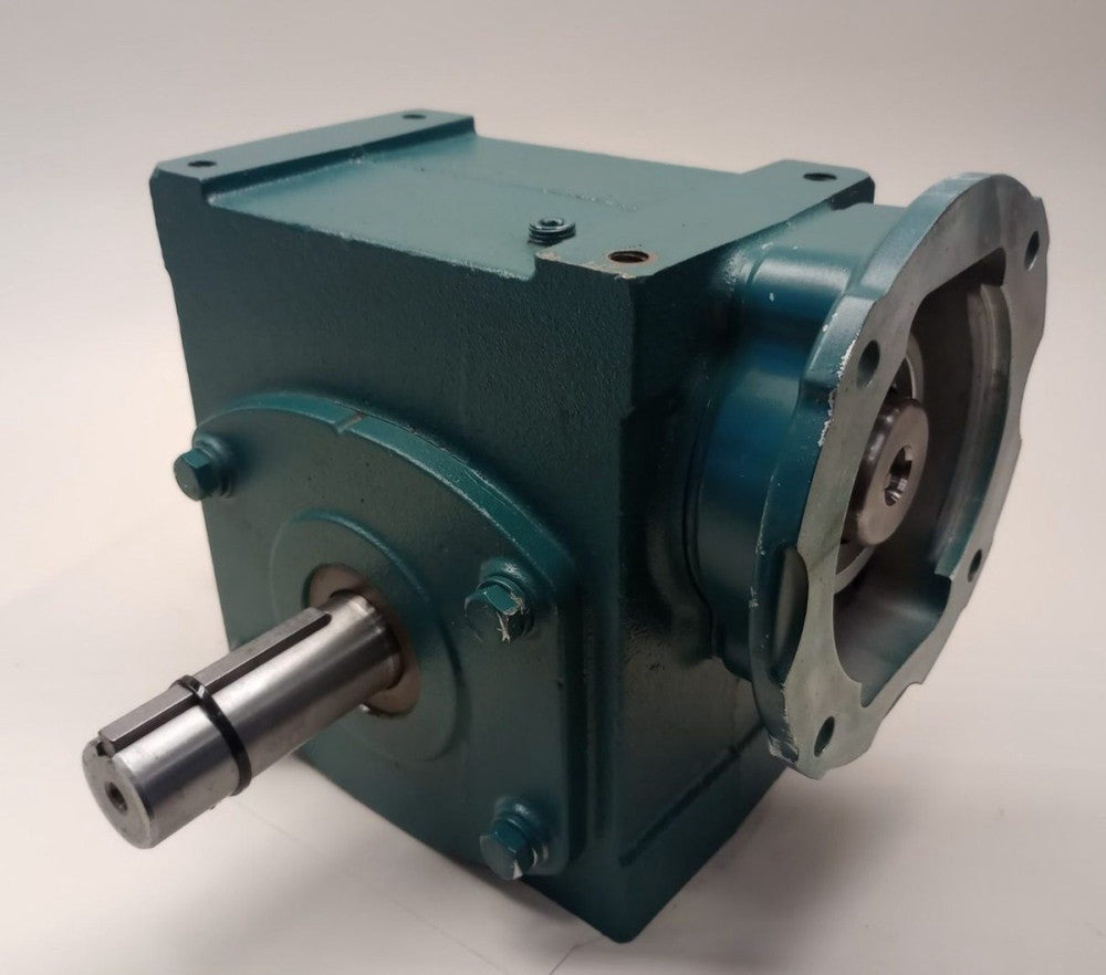 Dodge 30Q40L56 Gear Box Tigear-2 2324Lb-In 2.09hp Ratio 40:1 Baldor