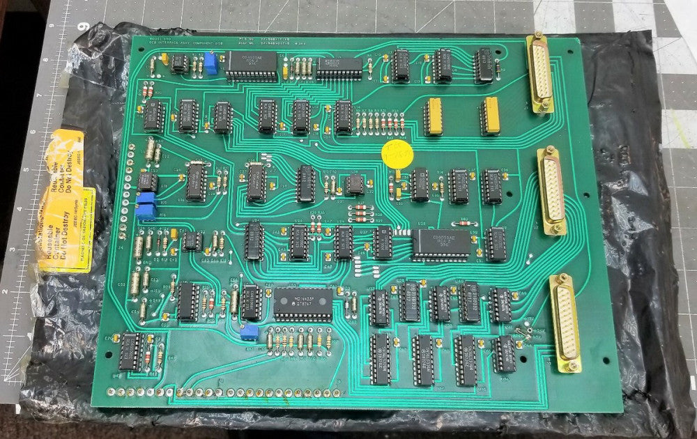 MODEL 200 D7 940 037  BCD INTERFACE ASSEMBLY BOARD [D1S2] #15