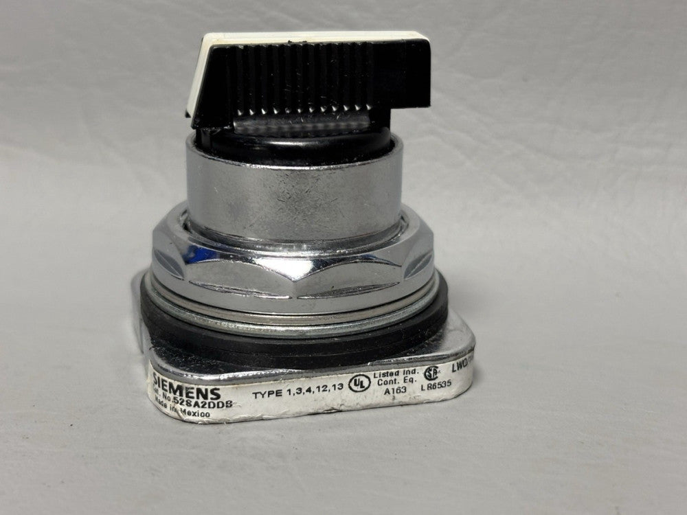 SIEMENS 52SA2DDB SELECTOR SWITCH CONTROL