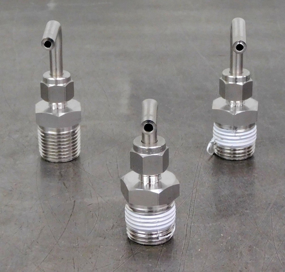 Ham-Let 768LSS1/4X1/2 Male Fitting Connector SS316 1/4 & 1/2 in NPT Lot of Three