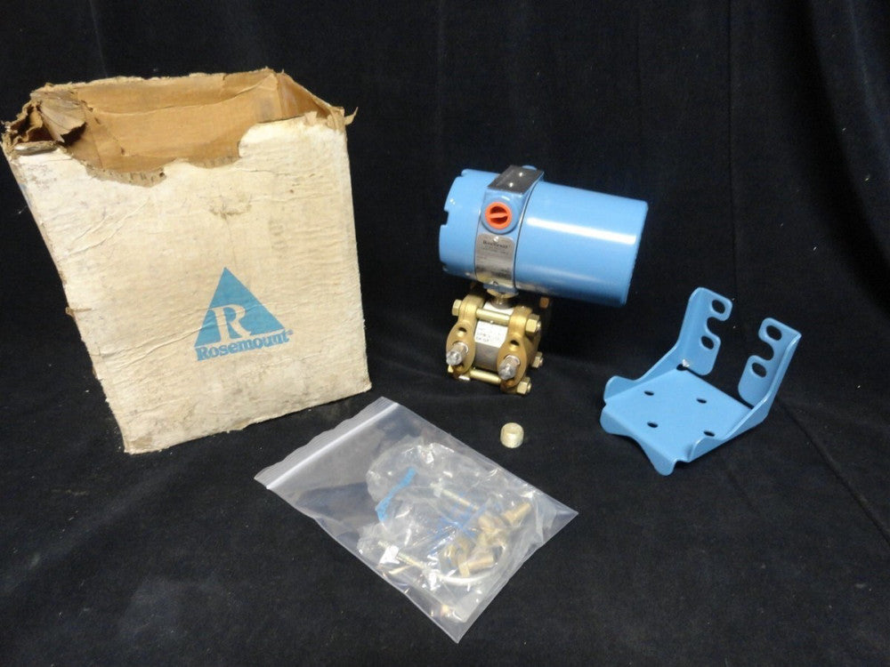 ROSEMOUNT ~ Alphaline PRESSURE TRANSMITTER ~ PN: 1151DR2F12M131 (NEW no BOX)