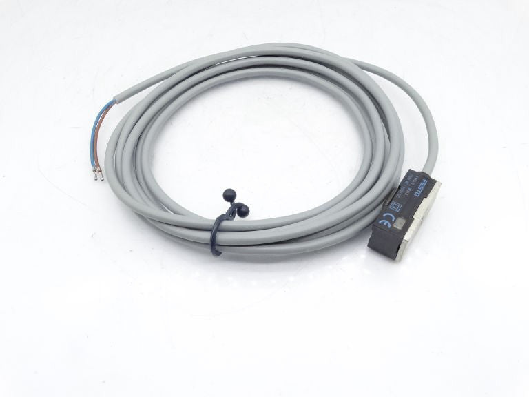 FESTO SMEO-1-LED-230-B Sensor - New In Box