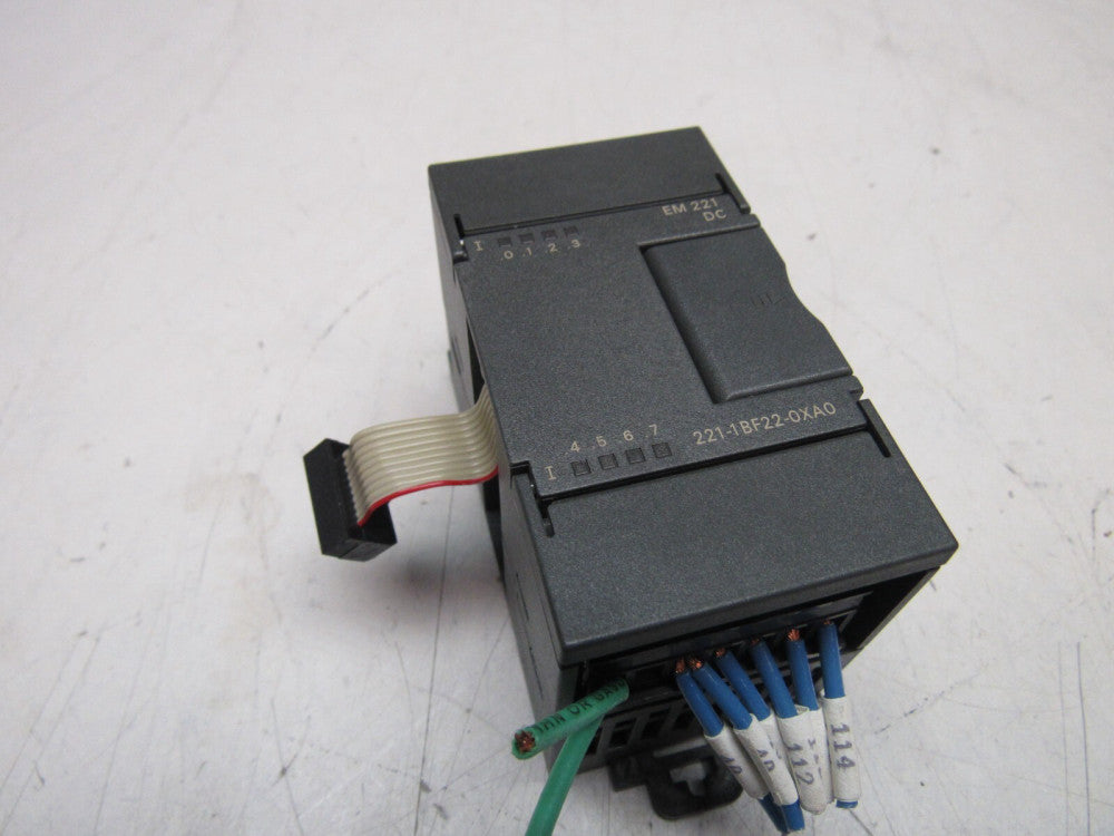 SIEMENS 6ES7221-1BF22-0XA0 EM221 DC EXPANSION MODULE  XLNT USED TAKEOUT !