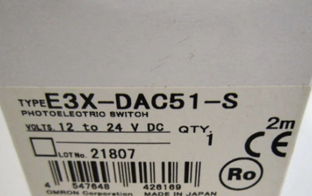 One Brand New OMRON E3X-DAC51-S Optical Fiber Sensor