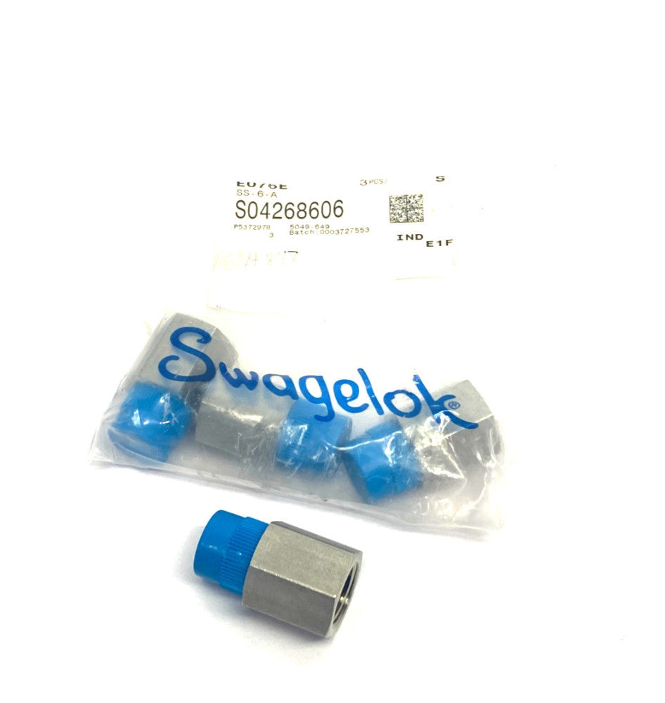 Swagelok SS-6-A Stainless Steel Pipe Adapter Fitting 3/8" NPT M to F LOT OF 4