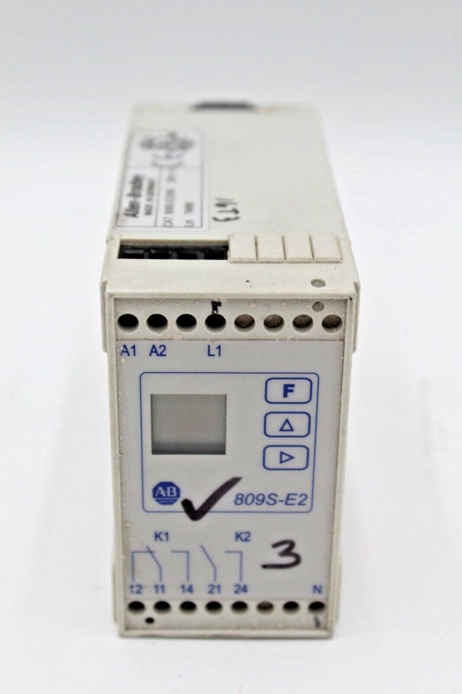 ALLEN-BRADLEY 809S-E2D60 115VAC COIL SOLID-STATE RELAY SER. A