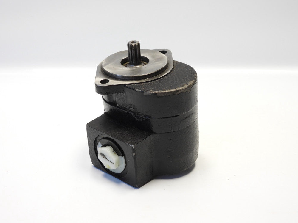 Danfoss 83089797 Gear Pump SAE 9 Tooth Splined Shaft x 1.25", SAE A 2 Bolt Mount