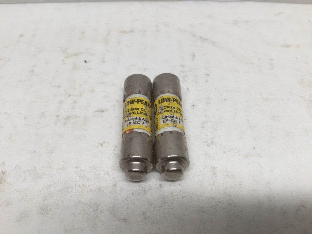 Cooper Bussmann LP-CC-7 LOW-PEAK Current-Limiting CC Time Delay Fuse (Lot of 2)