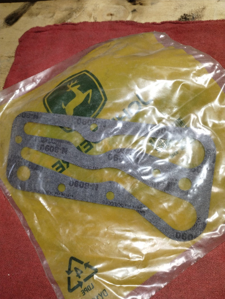 John Deere R98922 Reverser Clutch Control Valve Cover Gasket