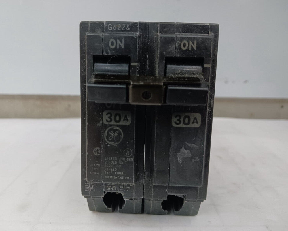 GE 30 AMP CIRCUIT BREAKER 2 POLE 120/240 VAC THQB230