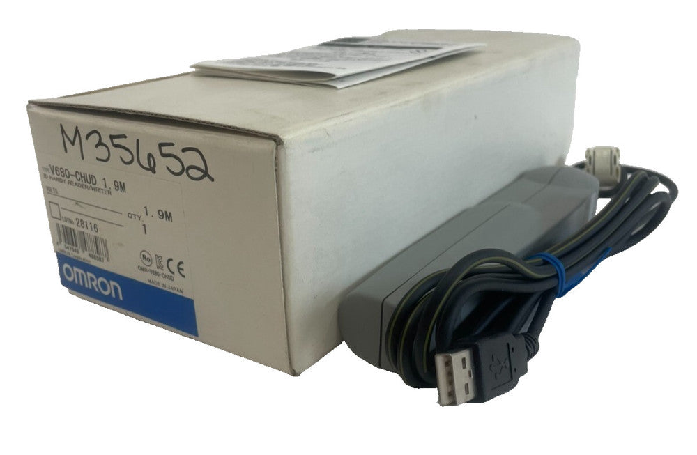 NEW OMRON V680-CHUD ID HANDY READER/WRITER V680CHUD 1.9M