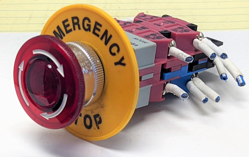 IDEC AVLW ILLUMINATED EMERGENCY STOP WORKING PULL [OF40]                 