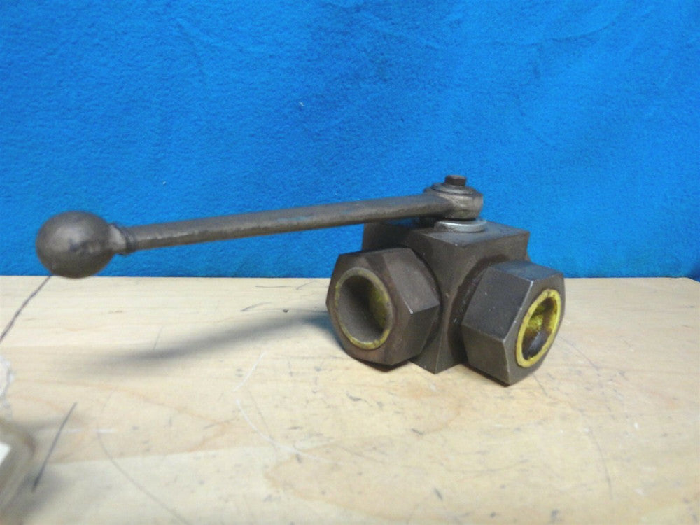 HYCON ~ THREE WAY BALL VALVE ~ KHB 3 K 25 ~ 1" ~ ND315BAR ~ 400PSI (NEW)