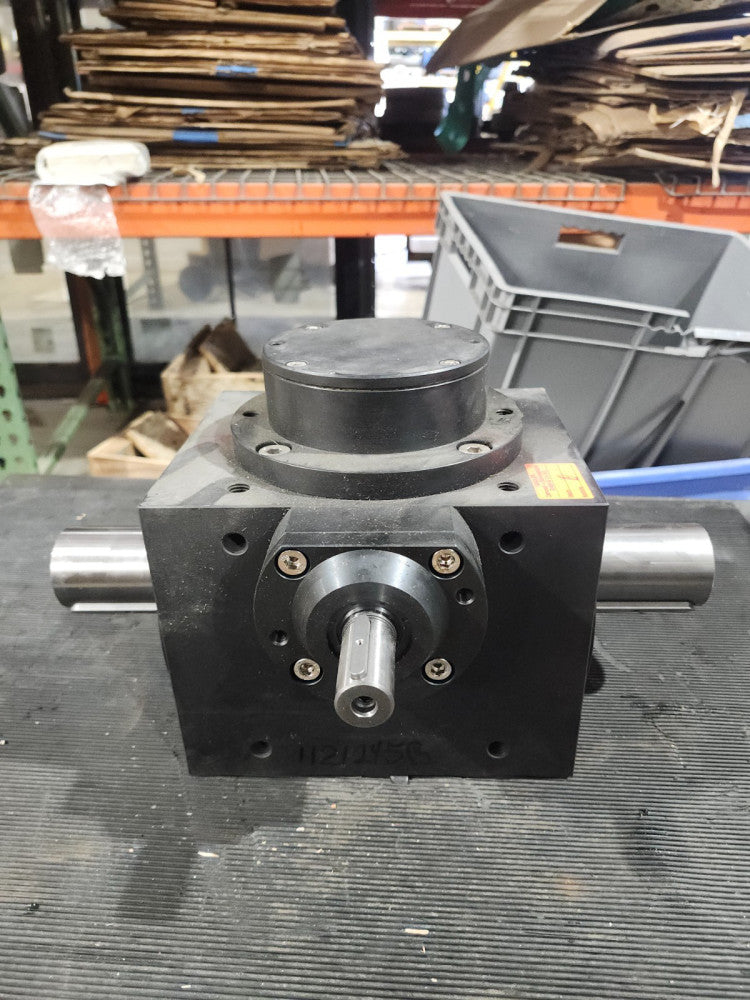 NEW NO BOX TANDLER Right angle spiral bevel gearbox 111-0114-575