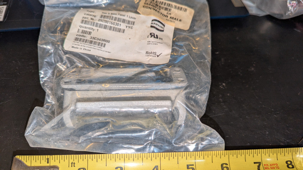 (1)  HARTING 09200160301 YYC HAN A BASE PANEL 1 LEVER NEW & SEALED